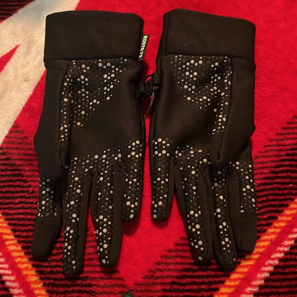 Girls Roots 73 gloves - New Without Tags - size Lg ( tiny) - Picture 2 of 4